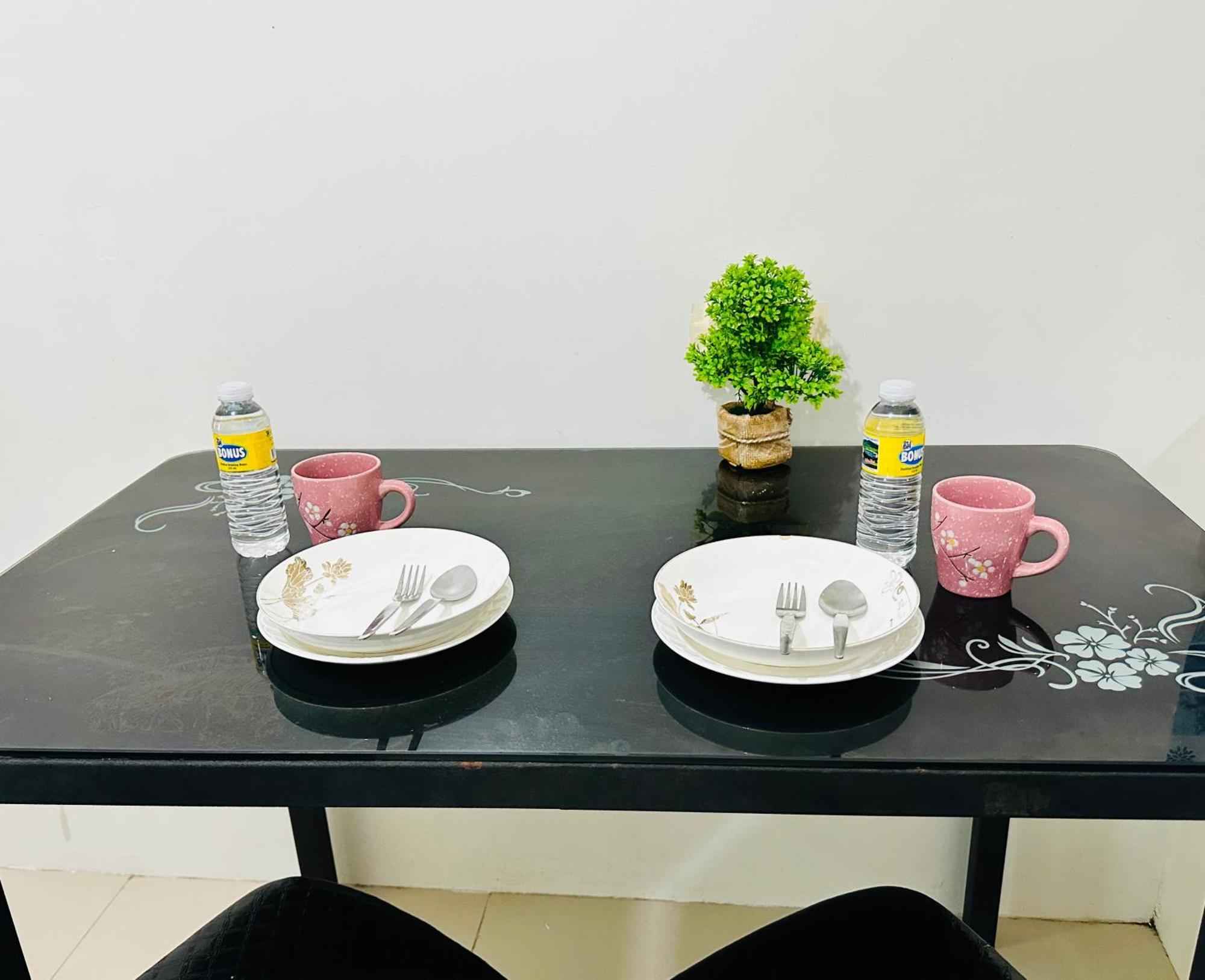 Sea 2-Br Unit With Free Parking Near Mall Of Asia Pasay Exterior foto