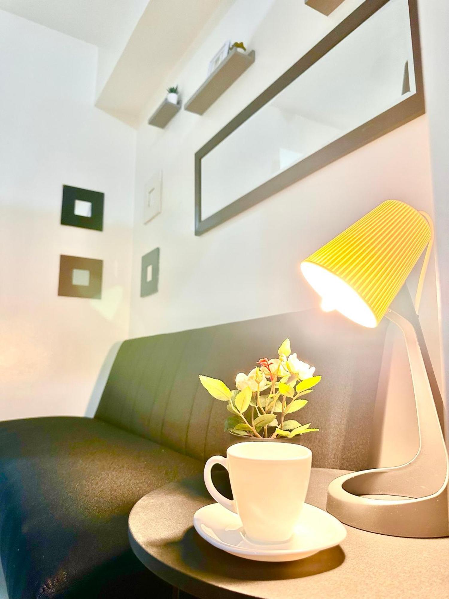Sea 2-Br Unit With Free Parking Near Mall Of Asia Pasay Exterior foto